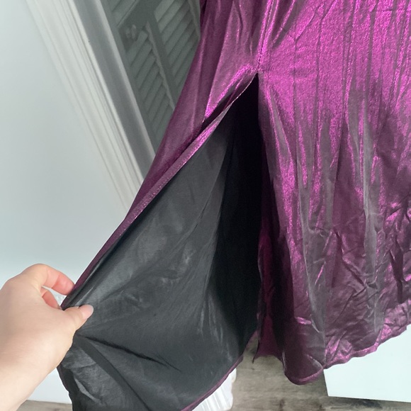 Amazing Dress! - Picture 3 of 6